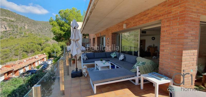 Foto debbdcd4-353d-49aa-aecb-bcbe387643ca. Casa amb calefacció aparcament piscina a les botigues de Sitges Sitges