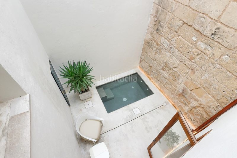 Foto 16980c94-62d0-40f6-8a49-5e0ce82b7945. Casa aparellada a Pollença poble Pollença