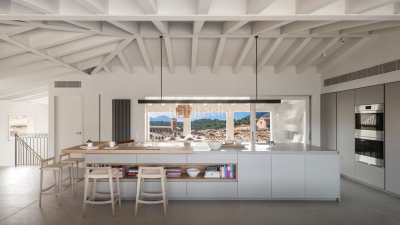 Foto f303a944-d8d8-495c-a08c-7c77c556107b. Casa aparellada amb calefacció aparcament piscina a Pollença