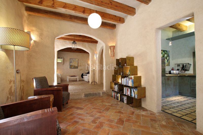 Foto 4af2017f-632e-4149-bf00-9d9e8e8d88ae. Casa aparellada a Pollença poble Pollença