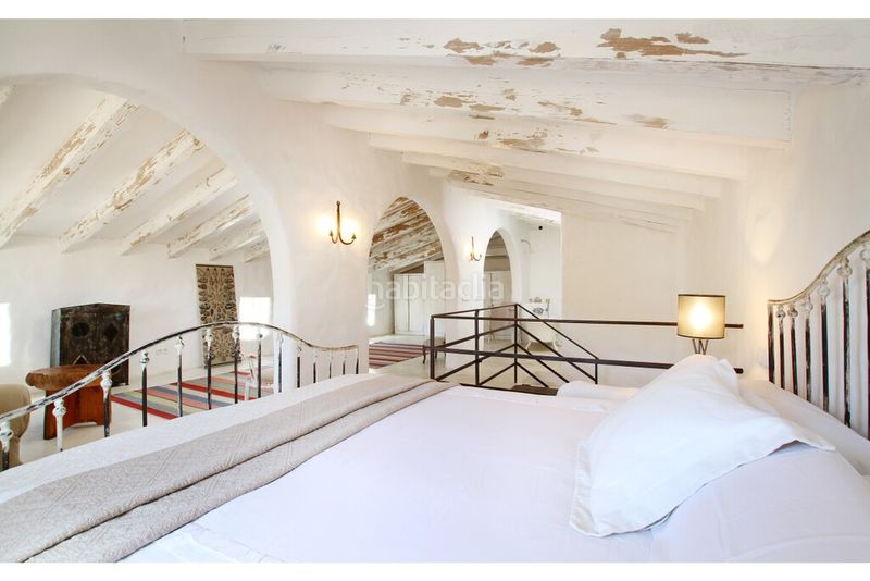Foto b119ac72-915b-4185-9698-507d2a67032a. Casa aparellada a Pollença poble Pollença