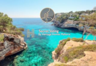 Xalet a Sol de Mallorca. Impresionante villa en primera línea en venta en sol de mallorca