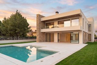 Xalet a Port de Pollença. Impresionante villa de nueva construcción en port de pollença