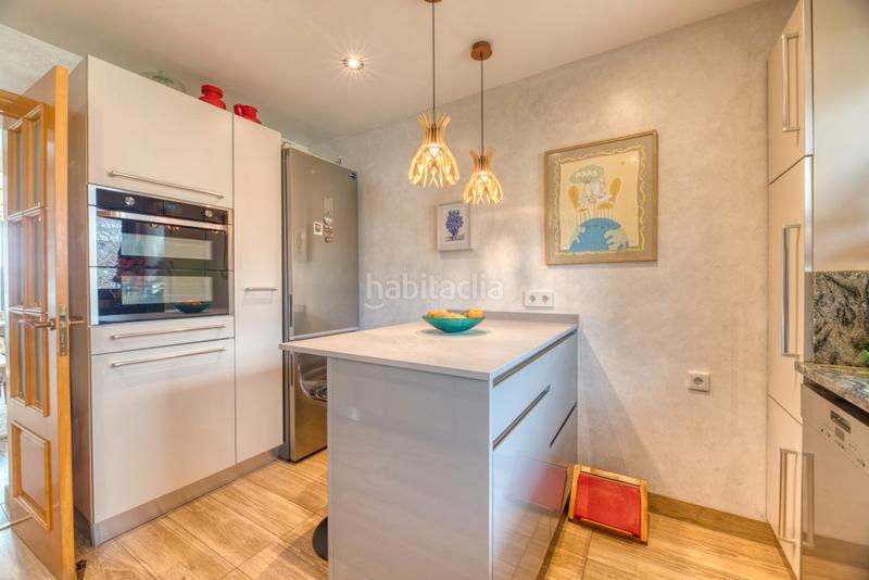 Foto 121c7e7f-5a27-4b37-a55b-72674ab5f83e. Penthouse with heating parking in Portals Nous Calvià