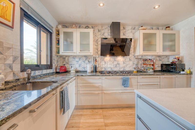 Foto 2cb4f7d8-e840-4c4a-9af8-675709a79d67. Penthouse with heating parking in Portals Nous Calvià