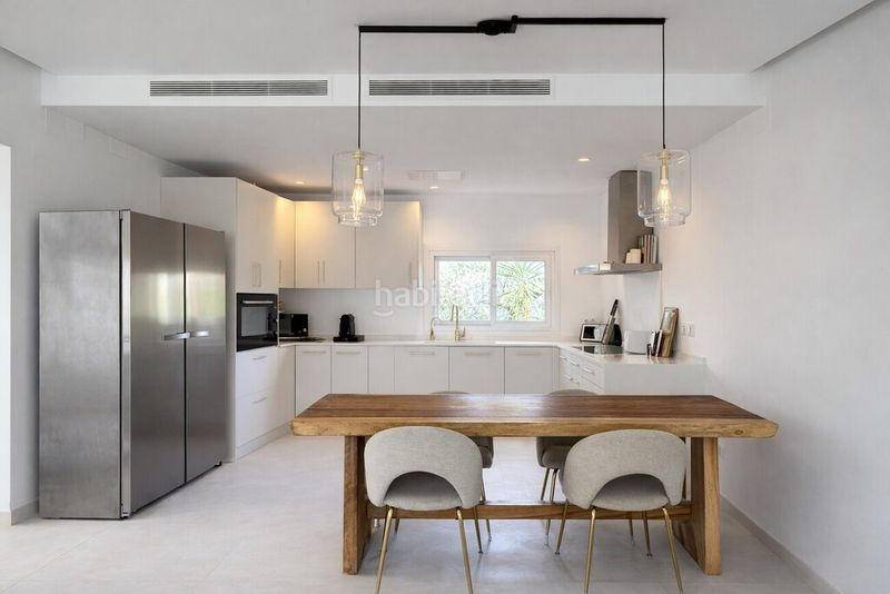 Foto 9c45ad46-9d30-48f1-9cbb-4e5b64081e52. Apartament amb aparcament a Calvià poble Calvià
