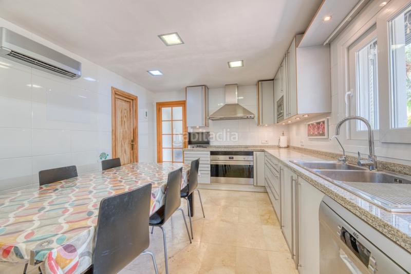 Foto 533c2c32-ffec-48b1-b9de-b138ebacff76. Chalet mit heizung parking pool in Es Garrovers Marratxí