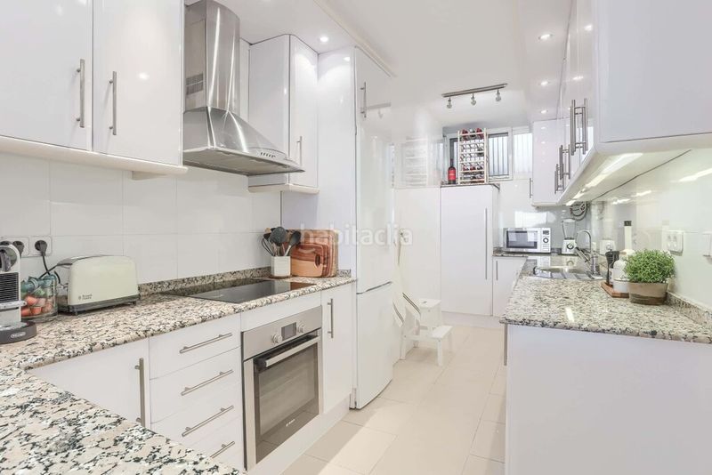 Foto a0726f10-71ff-47b2-b134-6de3dbd5f1d0. Apartament amb aparcament piscina a Calvià poble Calvià