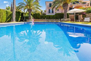 Duplex à Portals Nous. Dúplex magníficamente reformado en venta en el prestigioso barri