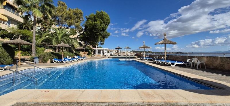 Foto b39d35f6-8ac2-42e9-8384-9bf084899ea8. Apartament amb piscina a Calvià poble Calvià