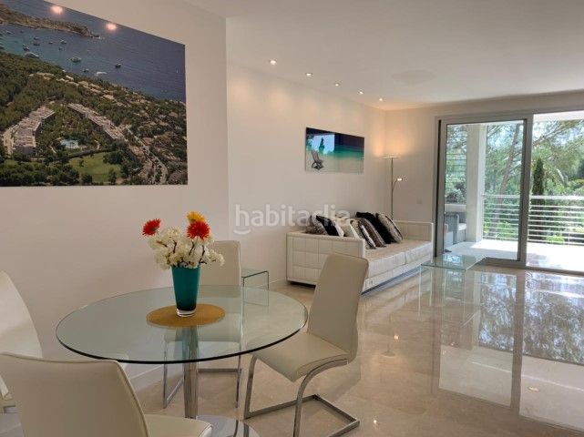 Foto 00fd6e71-2c02-47e8-9cf2-3429e29442b6. Apartament amb aparcament piscina a Portals Nous Calvià