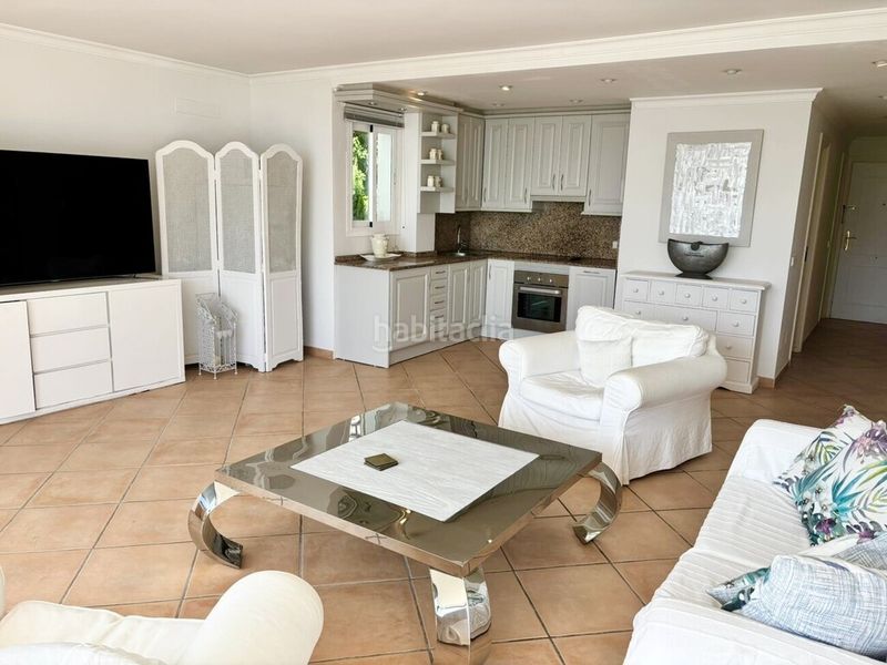 Foto 8ed98dff-85ac-42d4-9af1-369f8541e77e. Apartament amb piscina a Portals Nous Calvià