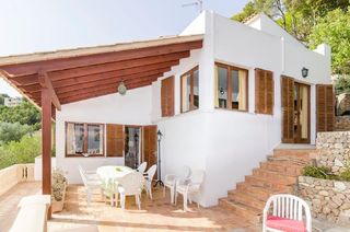 Xalet a Costa d´en Blanes. Villa unifamiliar de estilo mediterráneo situada en costa dén bl