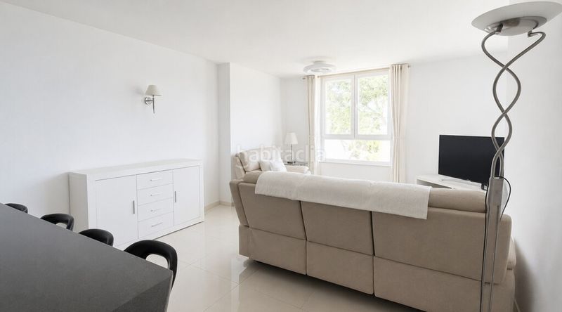 Foto 1d24c544-8069-42a2-80eb-9d94e39d160d. Apartament amb piscina a Cas Català-Illetes Calvià