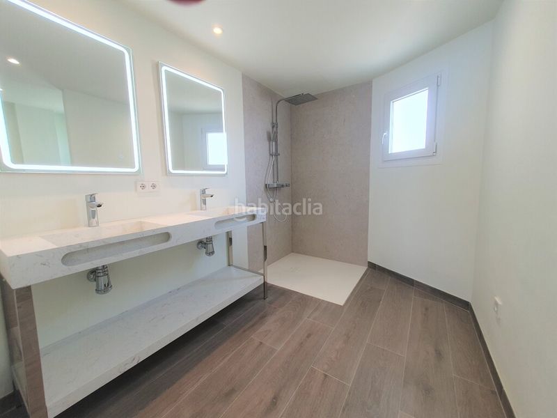 Foto 9550f2d3-23d1-4859-bc71-423999a43989. Apartament amb aparcament a Cala Major Palma de Mallorca