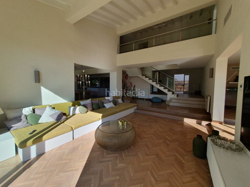Foto 0a15eefb-3b2c-47e2-9a6b-a4a403aa7a10. Chalet en Son Vida Palma de Mallorca
