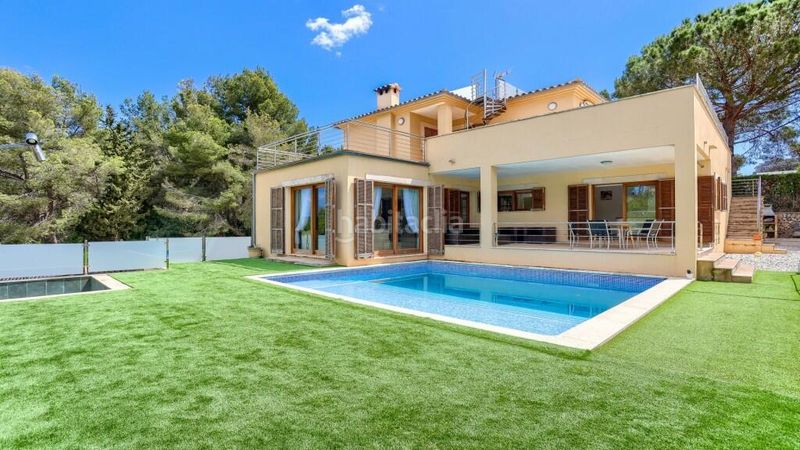Foto ccffe987-0474-4377-9b8b-c31306a1ef3d. Xalet amb aparcament piscina a ciutat d´Alcúdia Alcúdia