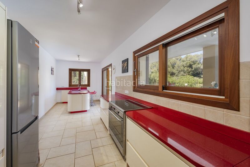 Foto df556912-8c73-4c8a-a85d-b827f1f5f8eb. Xalet amb aparcament piscina a ciutat d´Alcúdia Alcúdia