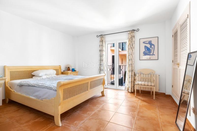 Foto 214388ab-37e8-4b37-a069-399d623bef9f. Dúplex amb aparcament piscina a Portals Nous Calvià