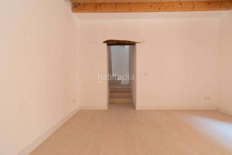 Foto fdabff49-fde5-41f9-9c89-e7a35f7859eb. Chalet with parking in Campanet