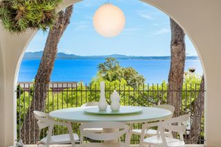Chalet in Port d´Alcúdia-Platja dÁlcúdia. Preciosa villa con vistas al mar
