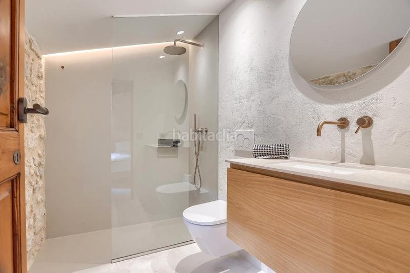 Foto 2c98ae6b-8a90-4a28-a8b2-1331873ad7e7. Casa aparellada a Pollença poble Pollença