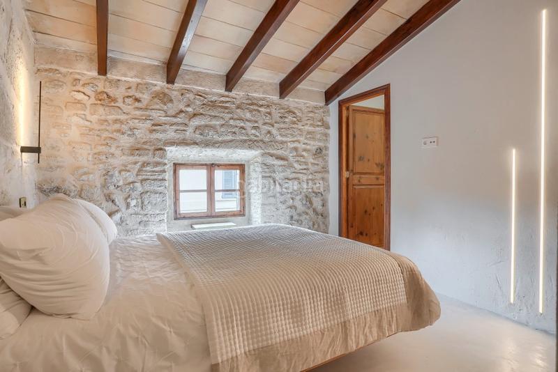 Foto 5c4fa178-2d41-4260-b8ab-009bcbd79c6c. Casa aparellada a Pollença poble Pollença