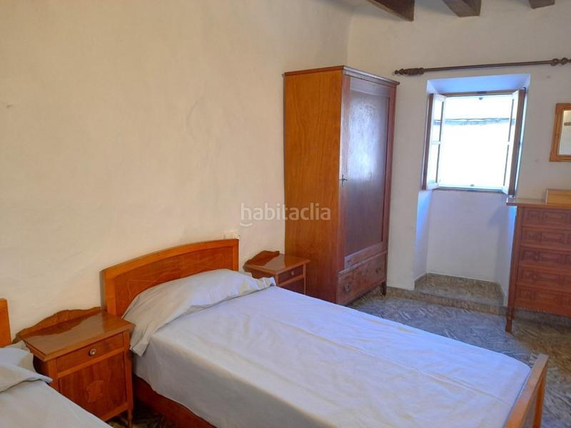 Foto 7cc1dcc3-18f2-4619-a0f8-dcf5f9c9755a. Casa pareada casa de pueblo con potencial ilimitado en pollenca pueblo. en Pollença