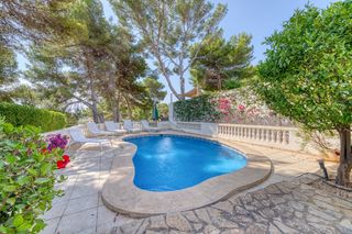 Xalet a Santa Pon�a. Santuario mediterr�neo privado de 4 dormitorios en santa ponsa