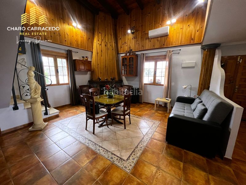 Foto 1dfd1977-afc0-4f85-928c-3bdbf5ee67df. Xalet amb xemeneia piscina a Corbera