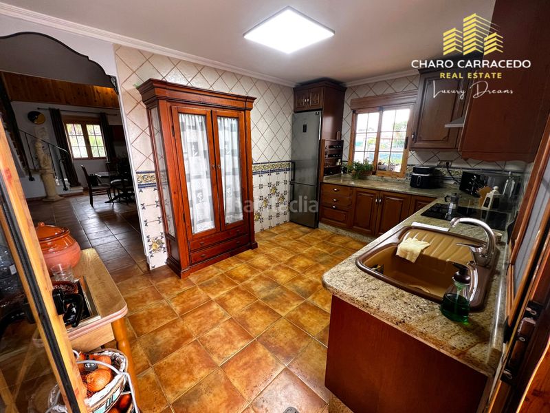 Foto 2e57e9a2-9aca-4dc3-b4ea-eecde80a1360. Xalet amb xemeneia piscina a Corbera