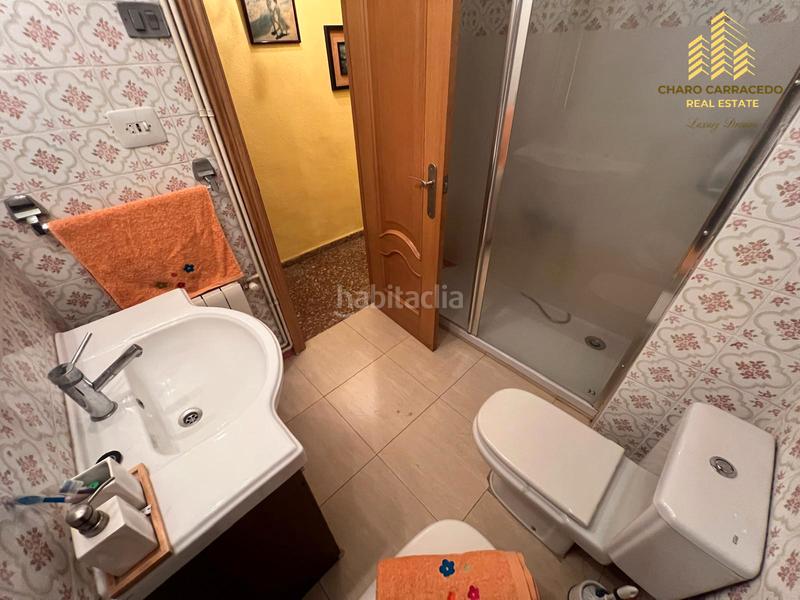 Foto 15ed9afb-64d5-4a6e-9a8e-daeccde8a1f8. Appartamento con riscaldamento in Torrefiel Valencia