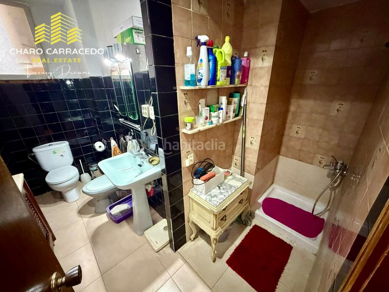 Foto a524a729-8d5d-4672-8806-7ff5aeac987d. Edificio in Centre-Zona Alta Alcoi