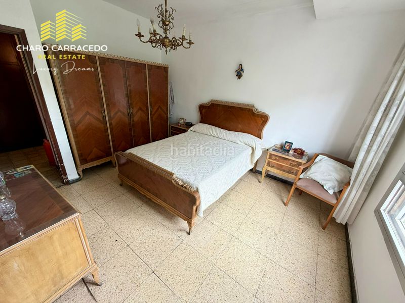 Foto a81d6566-f6ad-4d8b-b0f4-916c3900bce2. Edificio in Centre-Zona Alta Alcoi