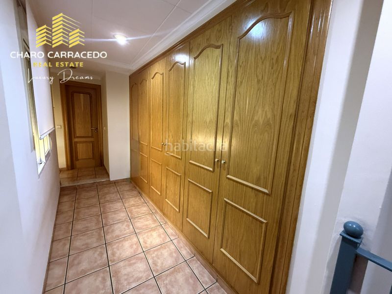 Foto 160999d7-08f8-4d3b-bc2e-f5727febbe3f. Casa adossada a Albal