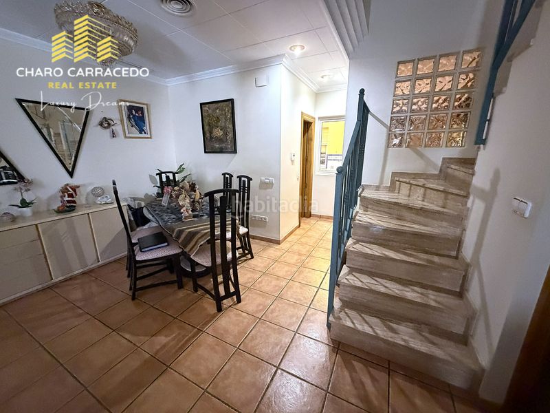 Foto 5d024cc0-f8f2-4a85-96ba-27b992dccd27. Casa adossada a Albal
