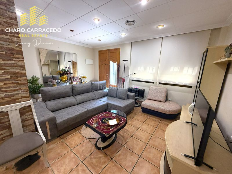 Foto a2dc1cf1-06bb-492c-b2c4-23652334de3e. Casa adossada a Albal