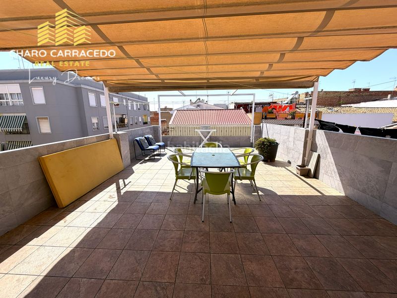 Foto bc71e9eb-46e8-484a-9afb-772926f0fb50. Casa adossada a Albal