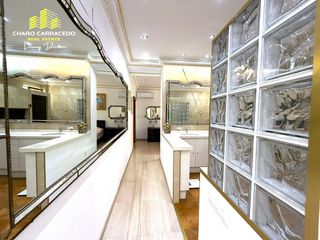 Xalet  Calle la travessa. Exclusivo chalet de alto standing con vistas privilegiadas en ur