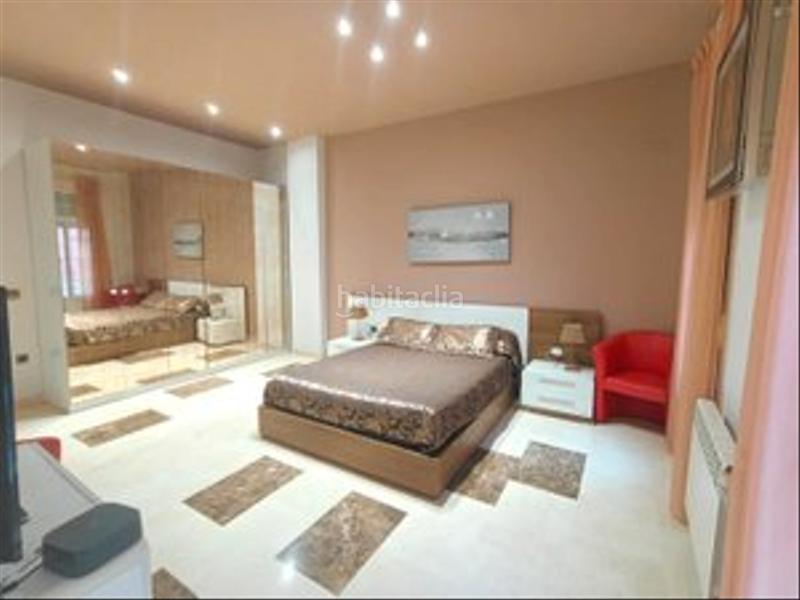 Foto 55fc05ac-7e7c-46e5-9c16-5a48aef8e85b. Casa a schiera con camino riscaldamento parcheggio in Valencia