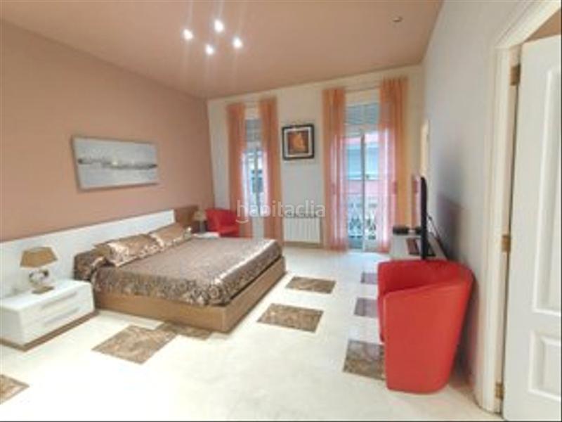 Foto 71c43c9e-acfd-4727-848c-c66af7d0d0ab. Casa a schiera con camino riscaldamento parcheggio in Valencia