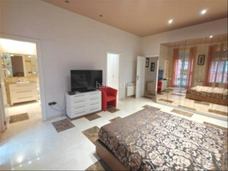 Foto 8e7170ea-e79f-4b99-aa67-1b498919b69a. Casa a schiera con camino riscaldamento parcheggio in Valencia