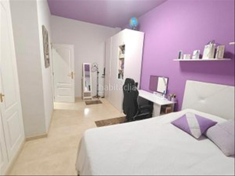 Foto d63a634d-4380-4ddf-ab04-486d0d06fe43. Casa a schiera con camino riscaldamento parcheggio in Valencia