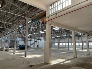 Nave industrial  Carrer en projecte. En venta excelente nave industrial con oficinas, puente grua y p