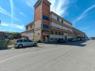 Fabrikhalle  Carrer en projecte. En venta excelente nave industrial con oficinas, puente grua y p