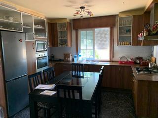 Casa  Praza do seixo 14. ¡descubre tu nuevo hogar en tomiño!