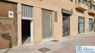 Local Comercial en Del Arquitecto Ribes