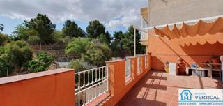 Casa a Benaguasil. Preciosa y amplia casa de pueblo con encanto