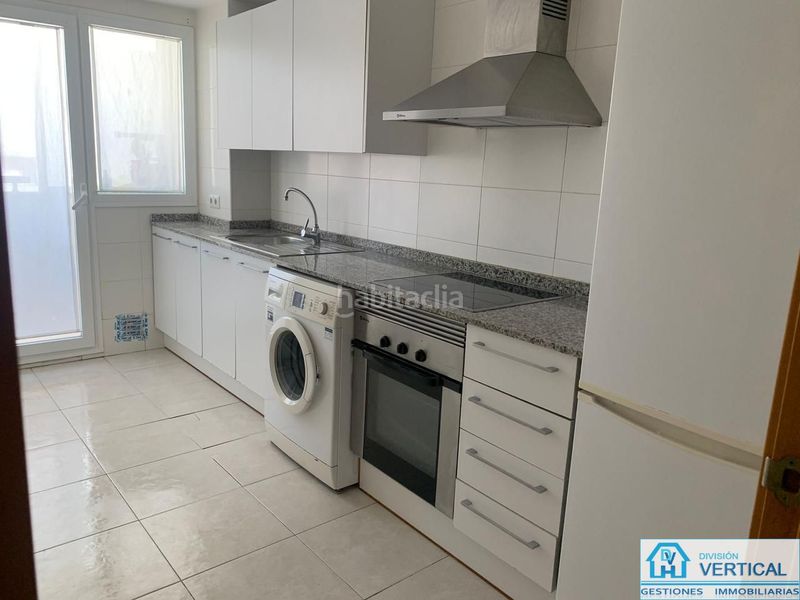 Foto 36d10857-6ac3-48e5-bc70-c4ed1d7f2572. Pis amb calefacció aparcament a Sotolivar-Mas del Rosari Paterna