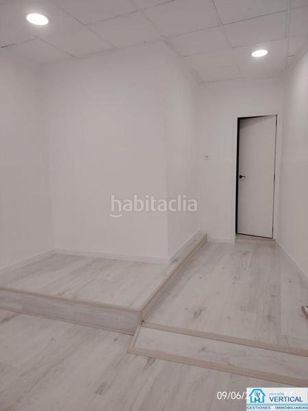 Foto 6772286e-f9df-430e-bd98-55b30fa6b1f6. Lloguer local comercial a Zona Concordia Burjassot